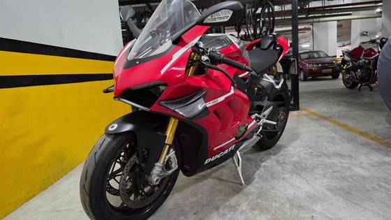 DUCATI PANIGALE V4 S 